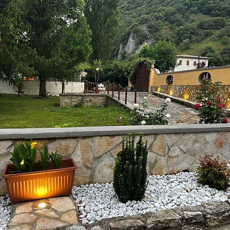 Residence Il Giardino Sul Fiume Nera Cerreto di Spoleto Eksteriør billede