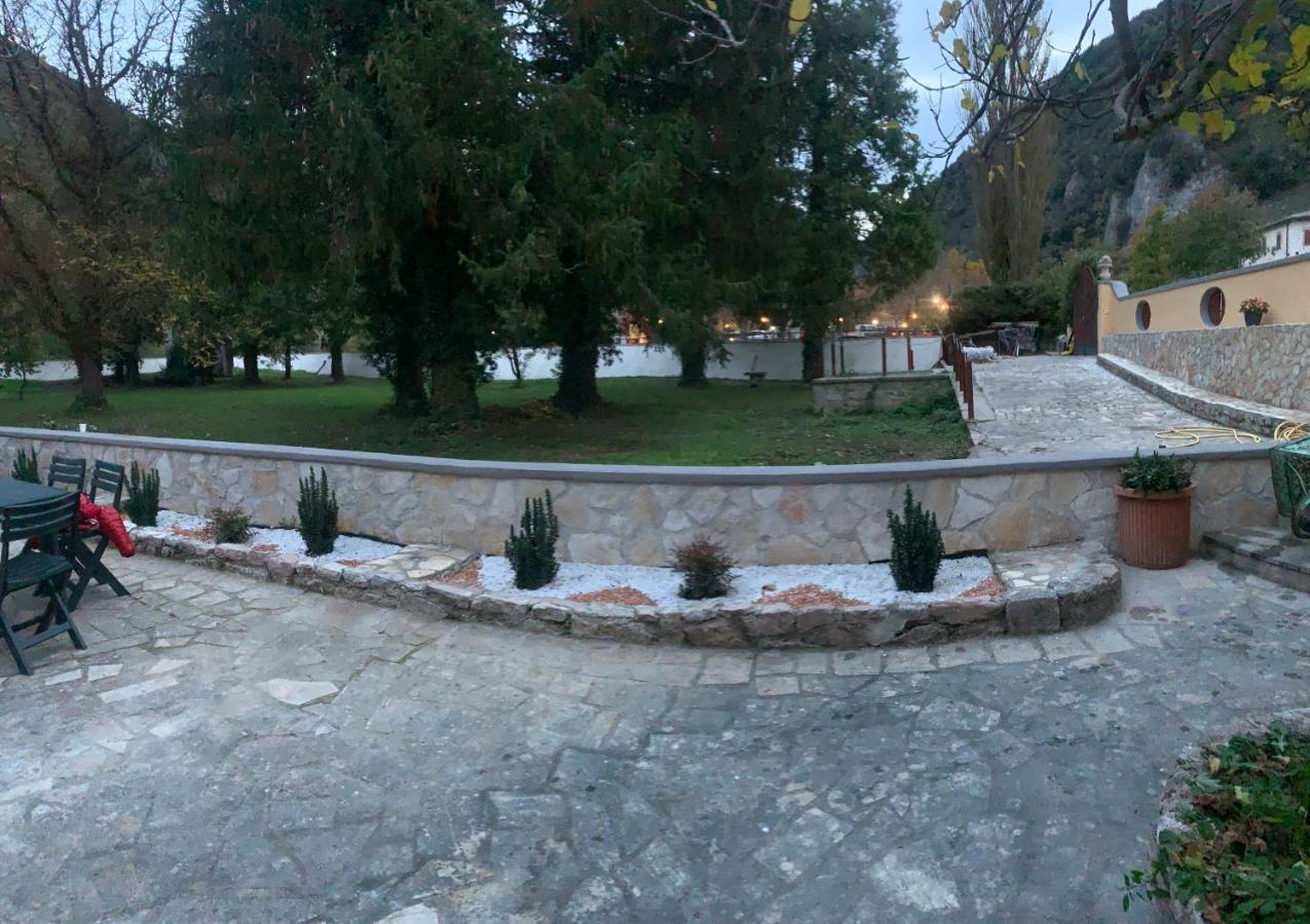 Residence Il Giardino Sul Fiume Nera Cerreto di Spoleto Eksteriør billede