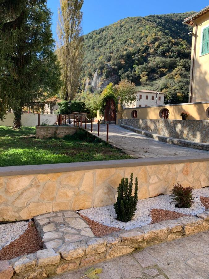 Residence Il Giardino Sul Fiume Nera Cerreto di Spoleto Eksteriør billede