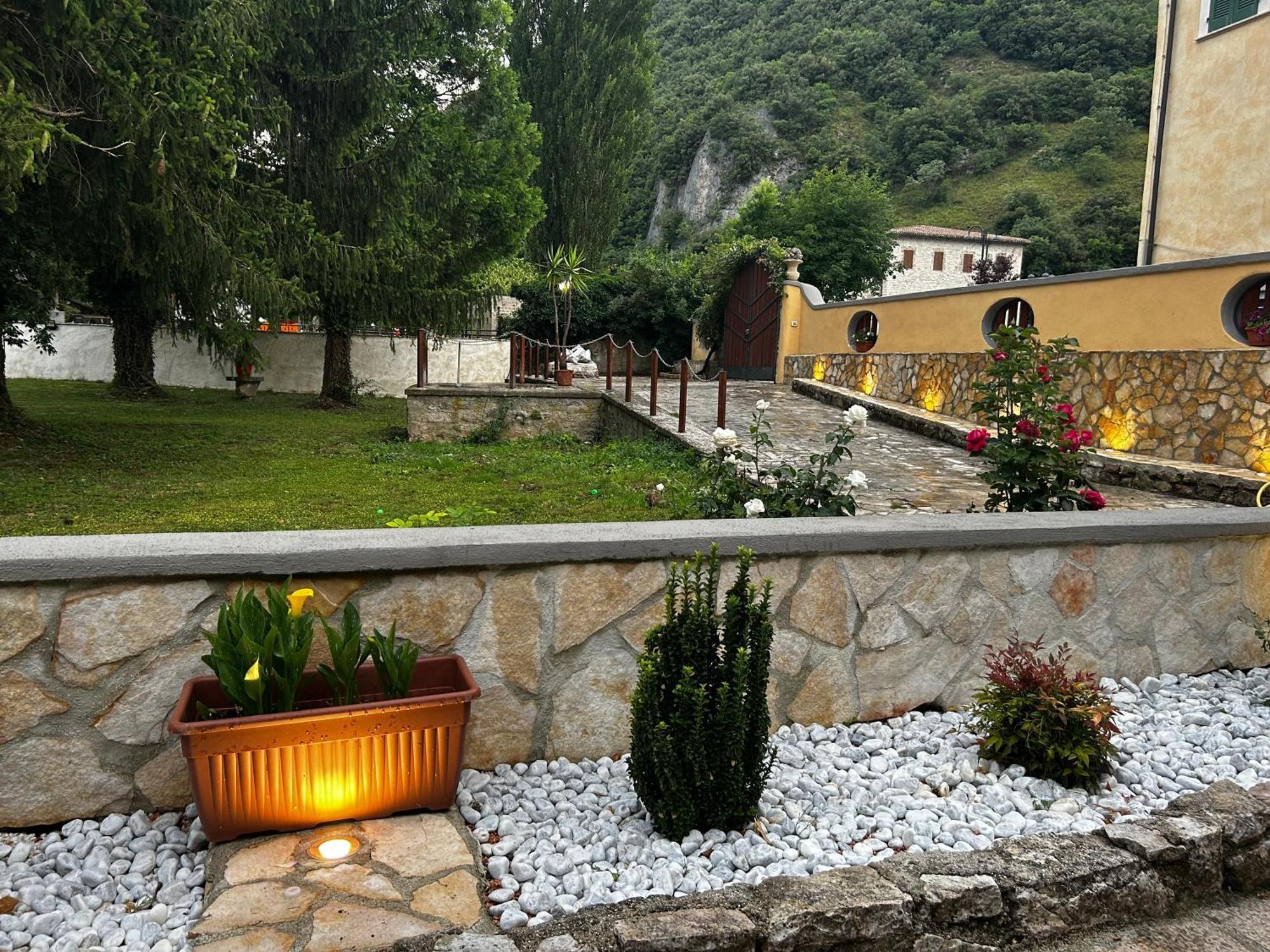 Residence Il Giardino Sul Fiume Nera Cerreto di Spoleto Eksteriør billede